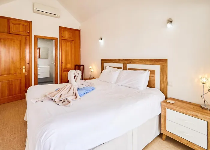 Del Sol - Lh133 By Now Ltd فيلة